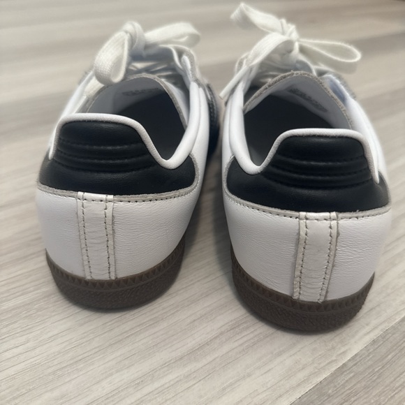 Adidas Samba White and Black Trainers - Picture 4 of 7